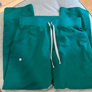 Figs hunter green kade cargo pants- M